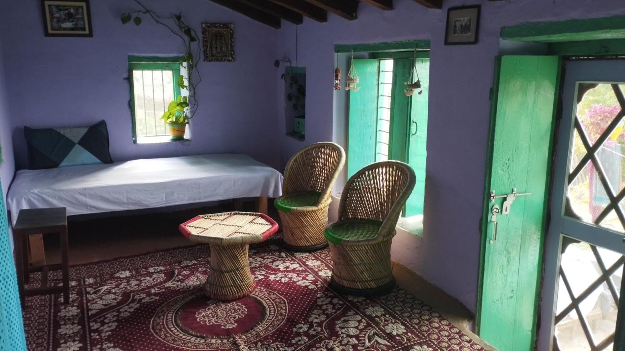 Dwarahat Village Farmstay- Babaji'S Cave Номер фото